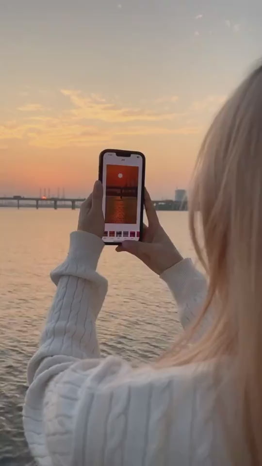 Smart E-Ink Iphone Case - Change Your Design Anytime